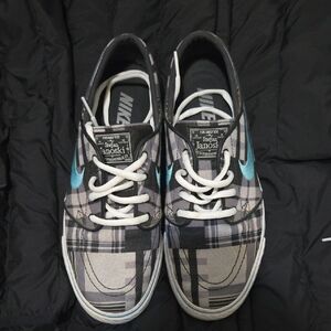 Nike Stefan Janoski Plaid Sneakers - Black and Teal